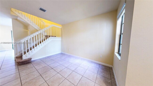 Building Photo - 9073 W 33rd Ave