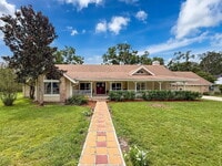 Building Photo - "Spacious 4-Bedroom Oasis in Tarpon Springs – 3,259 Sq Ft of Comfort and Style!"