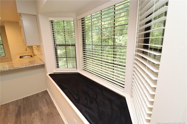 Building Photo - 4901 Coral Ridge Ct