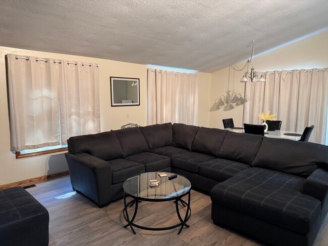 Primary Photo - 3114 20th St NW