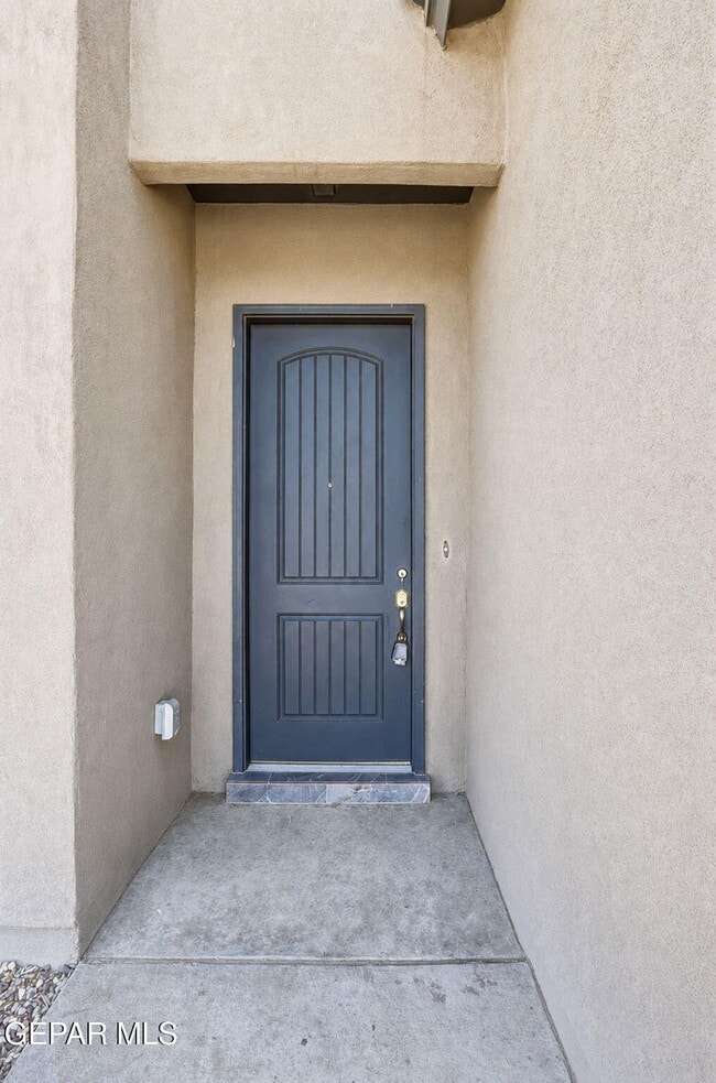 Building Photo - 928 Keenland Ave