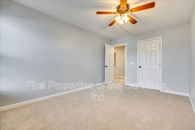 Building Photo - 618 Bayou Cir