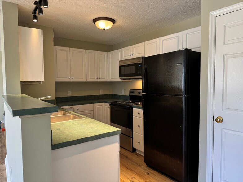 Building Photo - 3713 Morris Farm Dr