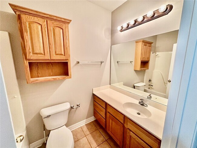 Building Photo - 2846 Eaglecrest Cir