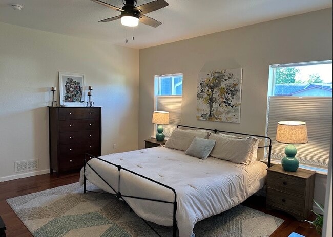 Building Photo - 8554 W 48th Pl