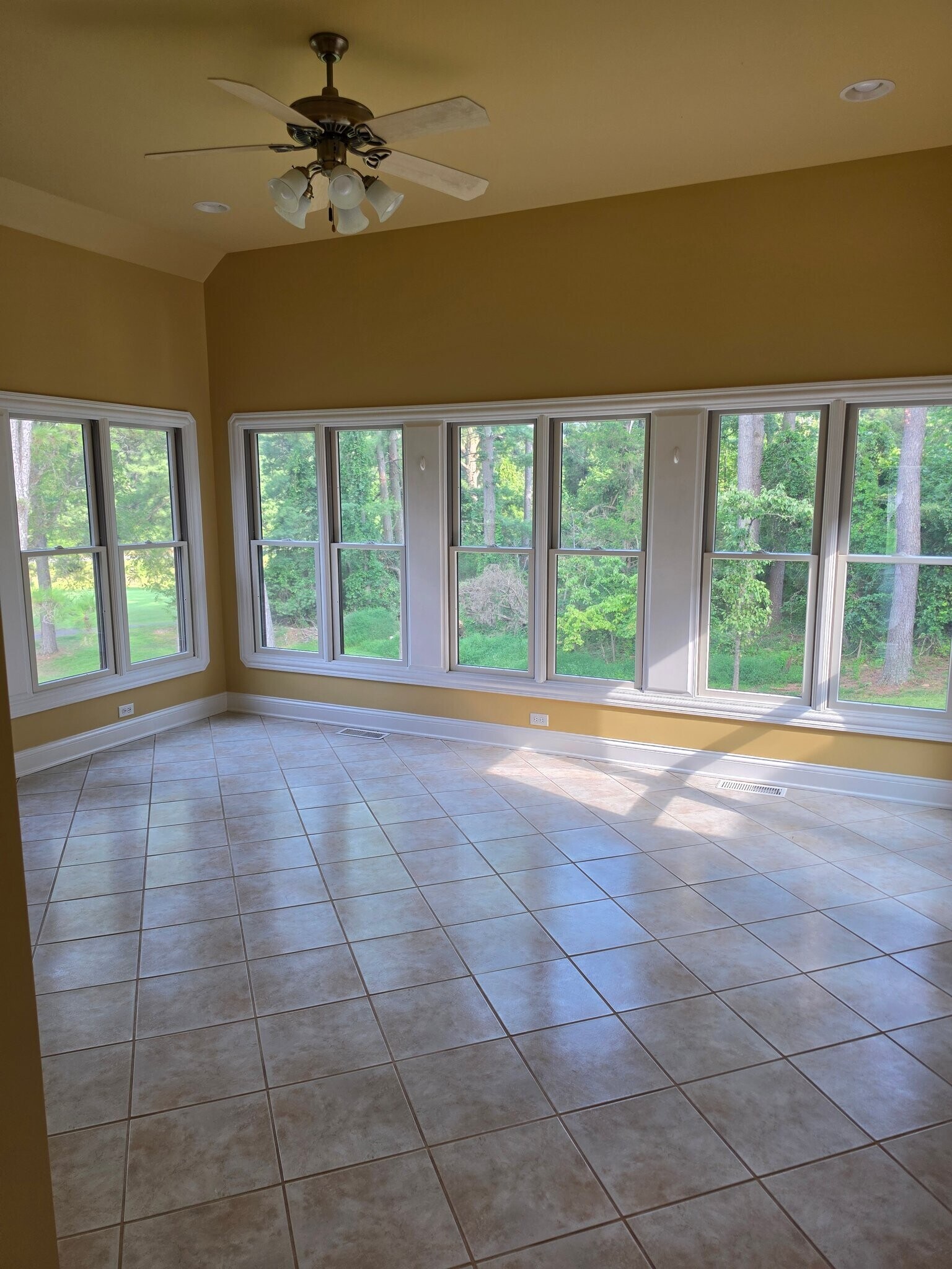 Building Photo - 30 Mulligan Ct