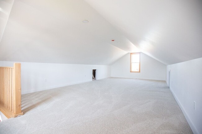 Building Photo - One Month Free ***Available NOW-  3 Bedroo...