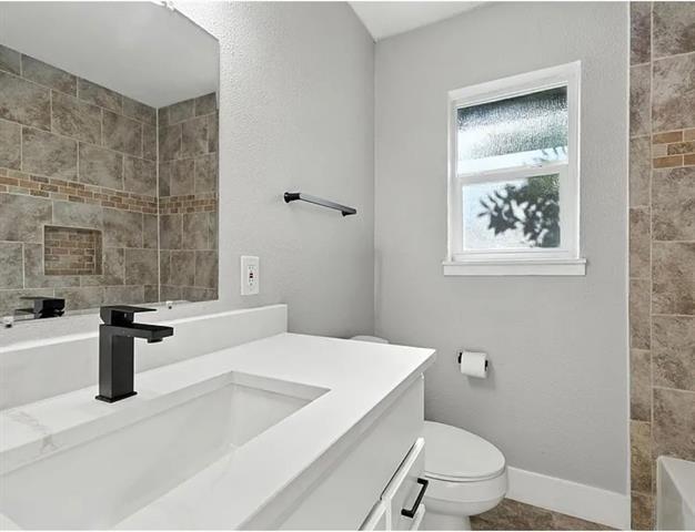 Building Photo - 3076 Walnut Hill Ln