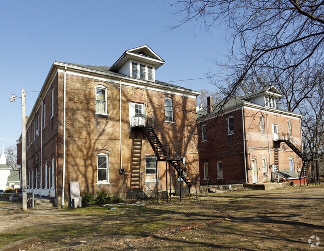 Building Photo - Marion Apartments