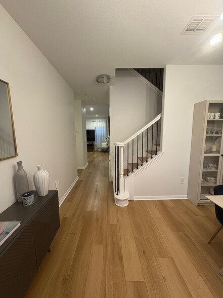 Pathway towards living room - 115 Thelonious Dr