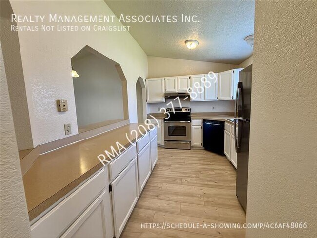 Building Photo - 4773 N Mirth Pl