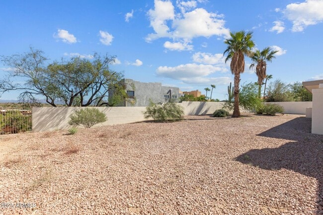 Building Photo - 15912 Centipede Dr