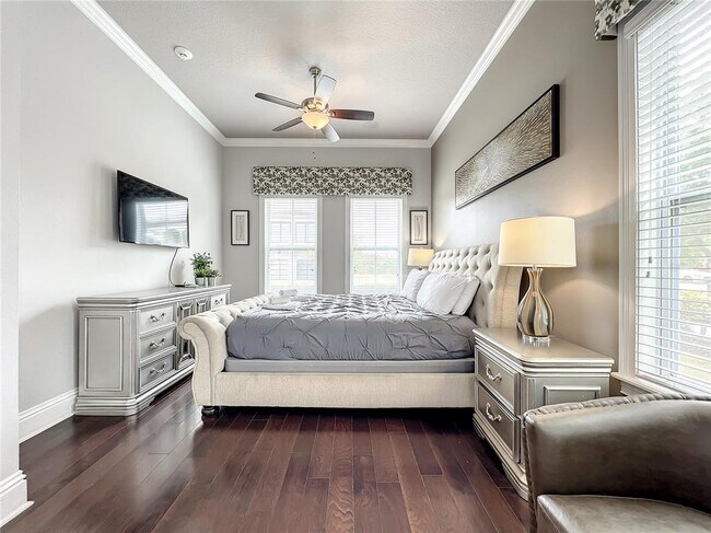 Building Photo - 760 Golden Bear Dr
