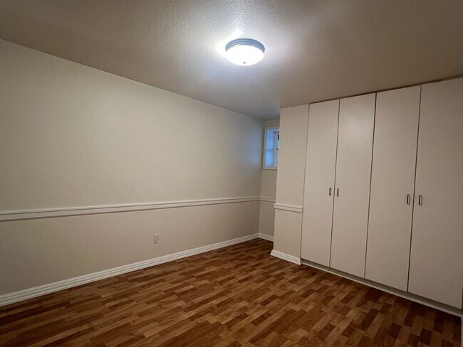 Building Photo - 3 bedroom, 1 bath Chehalis hillside home