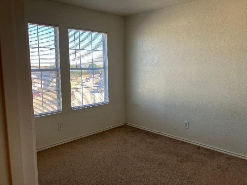 Building Photo - 9910 Amber Ledge