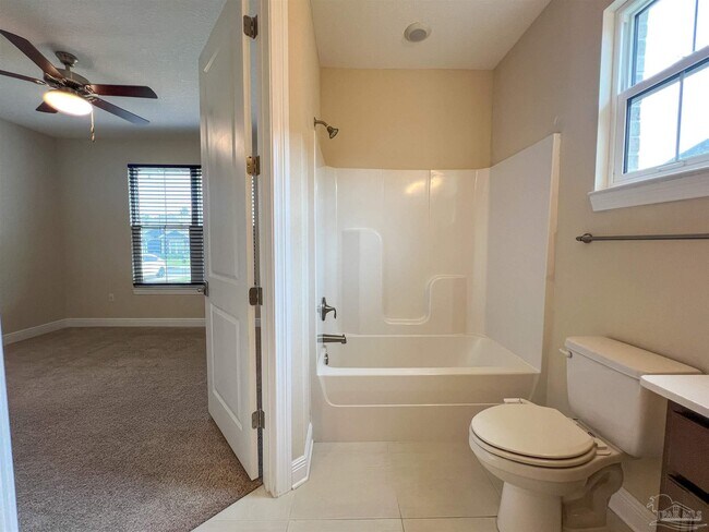 Building Photo - 8010 Majestic Cypress Dr