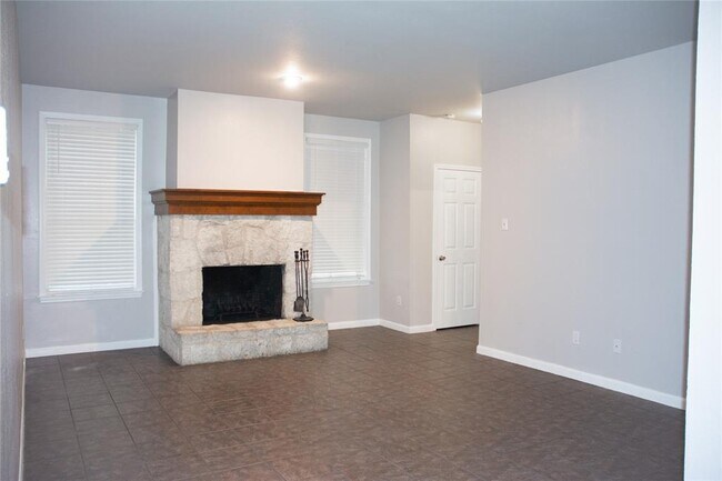Primary Photo - 2529 Rio Grande St