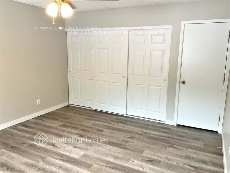 Building Photo - 214 Appian Way
