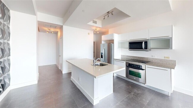 Building Photo - 888 Biscayne Blvd