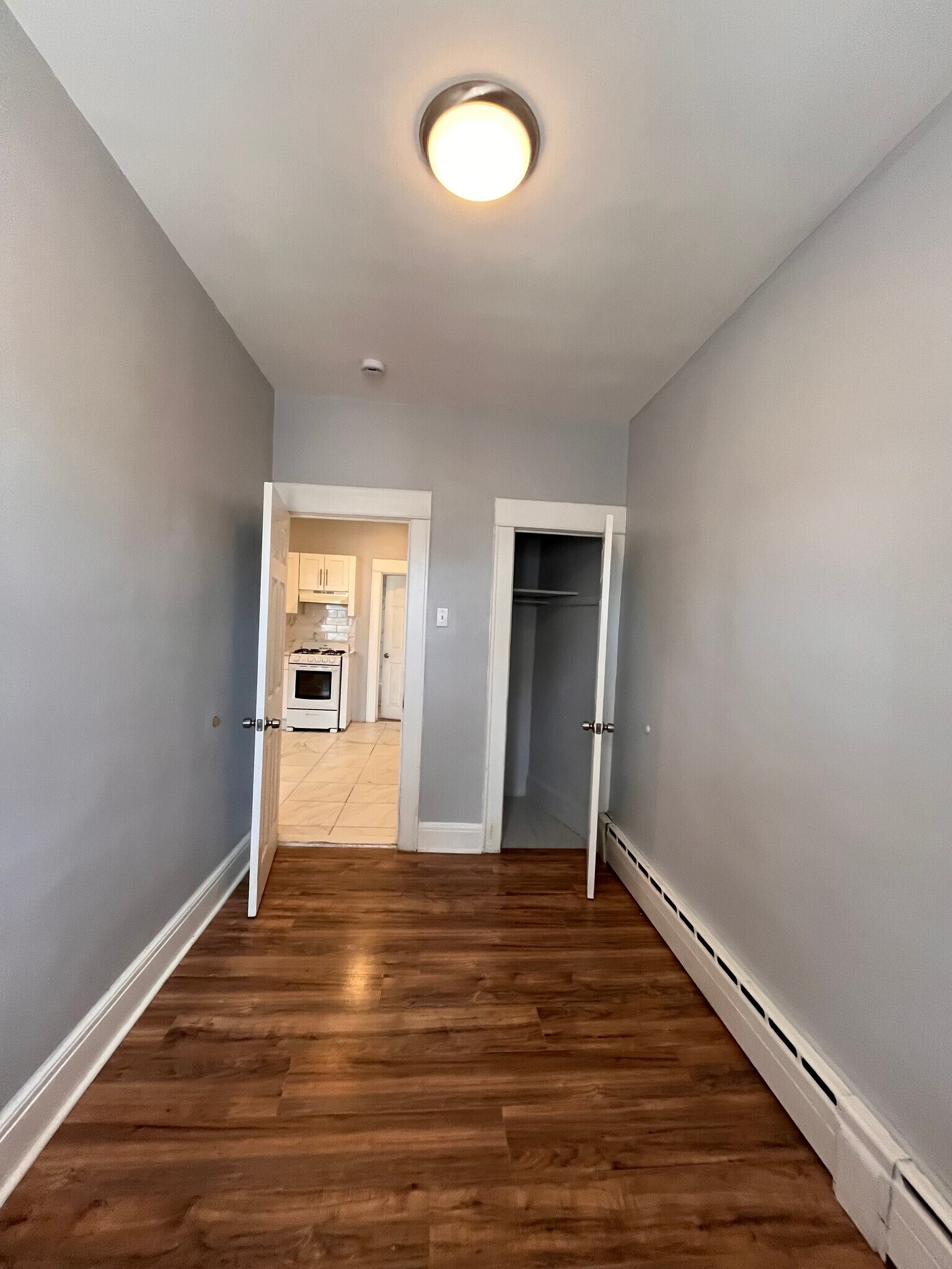 Building Photo - 579 Avenue A