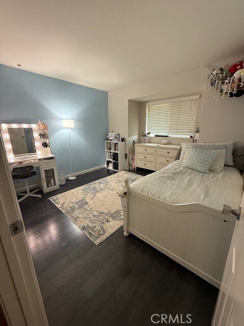 Building Photo - 2873 E Black Horse Dr