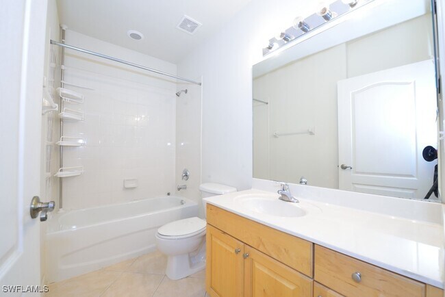 Building Photo - 7812 Regal Heron Cir