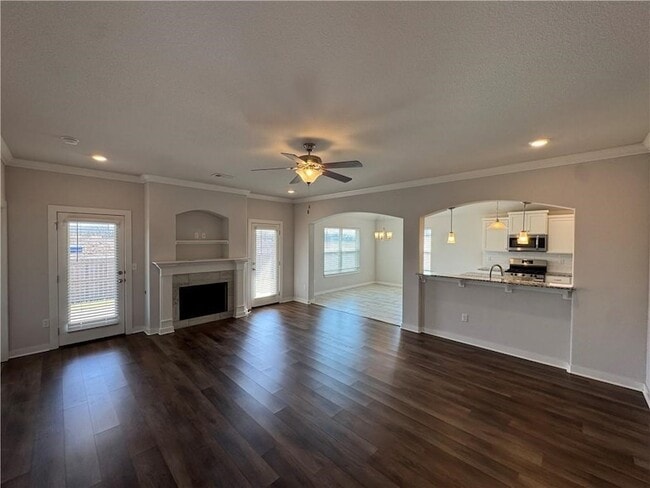 Building Photo - 4401 W Havana Ave