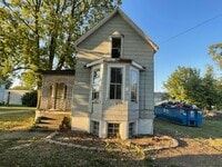 Building Photo - 7 E Owen St