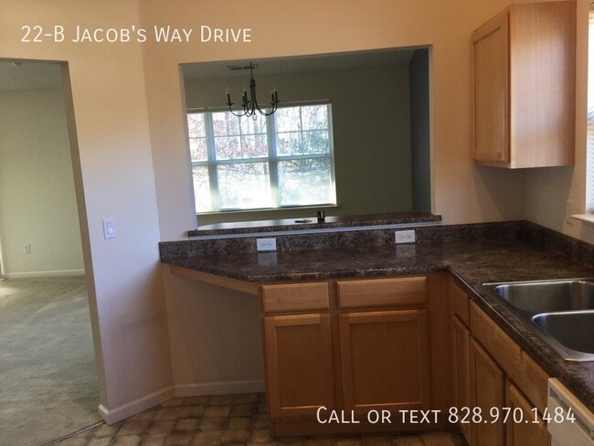 Building Photo - 22 Jacobs Way Dr