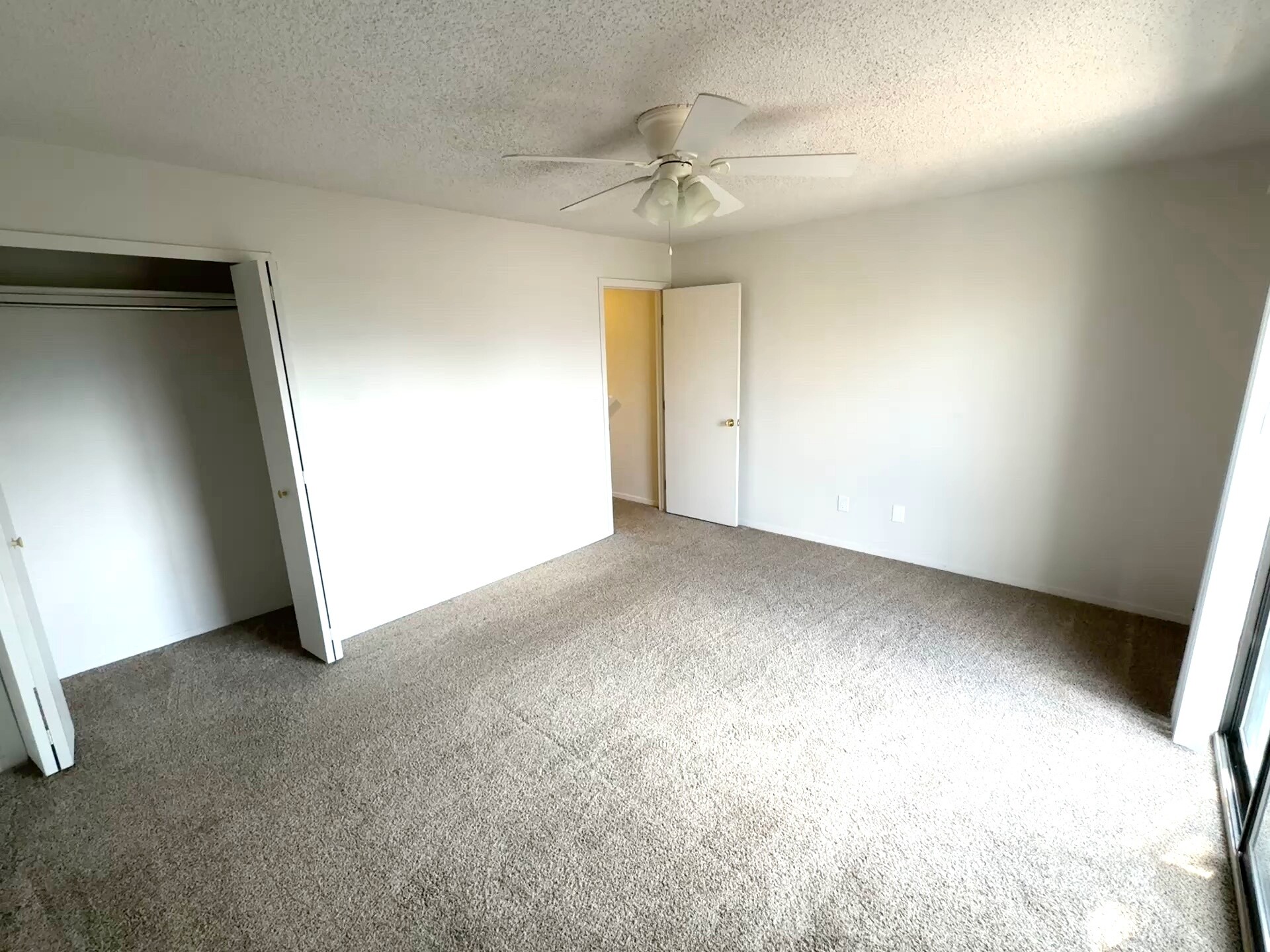 Building Photo - 7545 Banner Ct