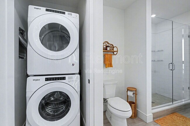 Building Photo - 788 West Marietta St NW