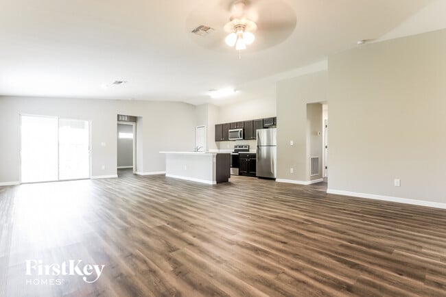 Building Photo - 20431 Mt Prospect Ave