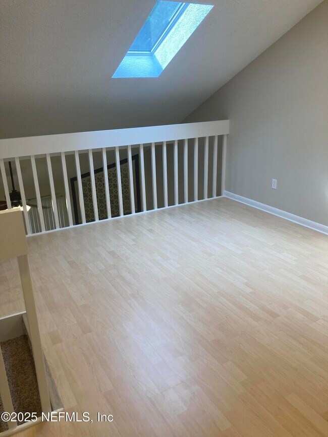 Building Photo - 8596 Sturbridge Cir W