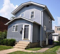 Building Photo - 2 Bedroom House in Grandview Area