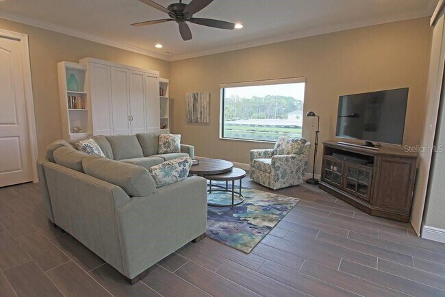 Building Photo - 1125 Rotonda Cir