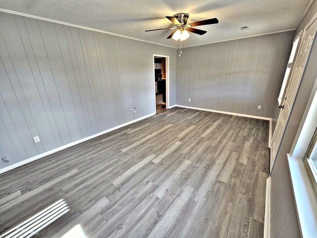 Building Photo - ***Move In Special***HOUSE FOR RENT - PRIC...