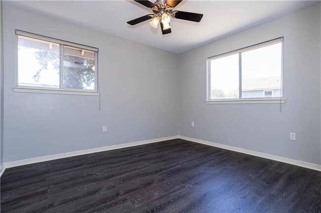 Building Photo - Stunning Renovation - New Hardwood flooring, tile in Kitchen. Granite countertops, breakfast bar