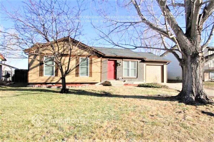 Primary Photo - 1686 Cottonwood St