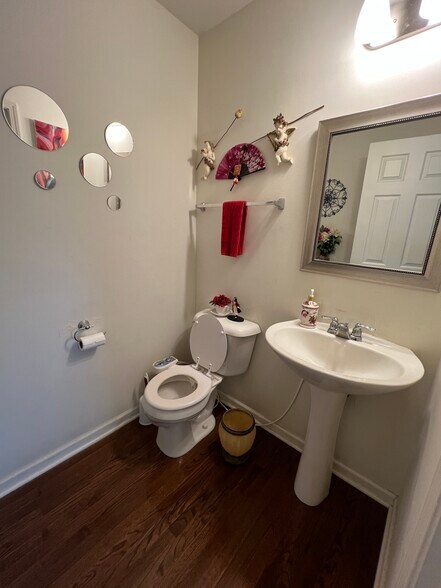 Building Photo - 4014 Pompton Ct