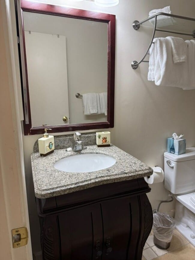 Building Photo - Centrally located townhouse in Incline Vil...