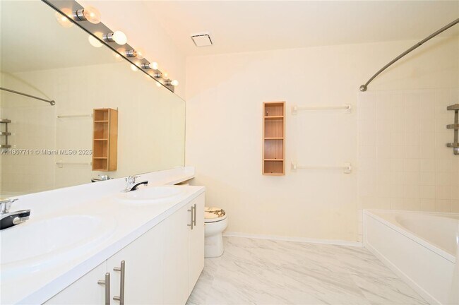 Building Photo - 69 Simonton Cir