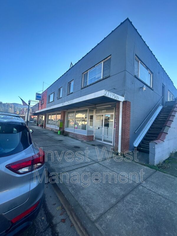 Building Photo - 277 Main Ave