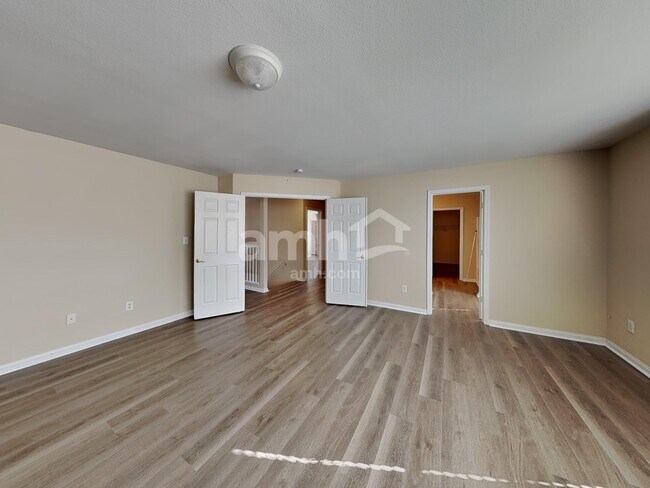 Building Photo - 6385 Matcumbe Way