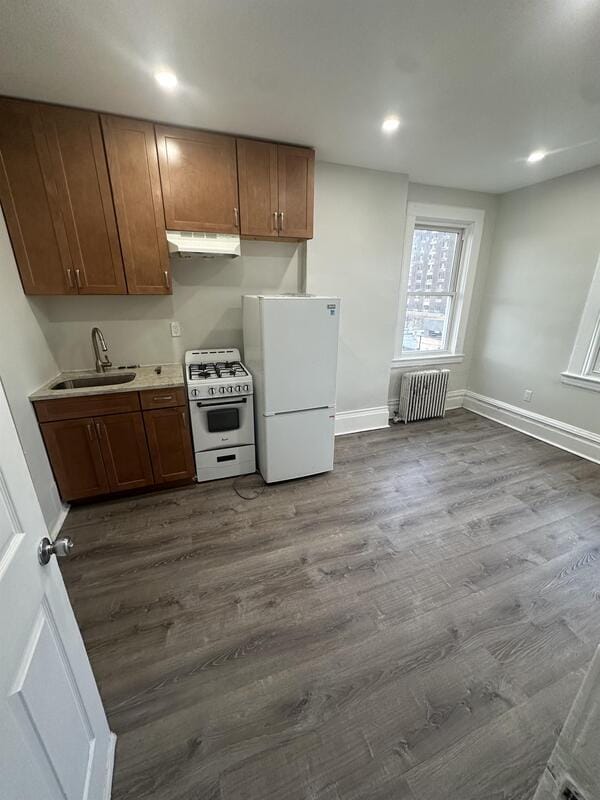 Building Photo - 115 N 5th Ave