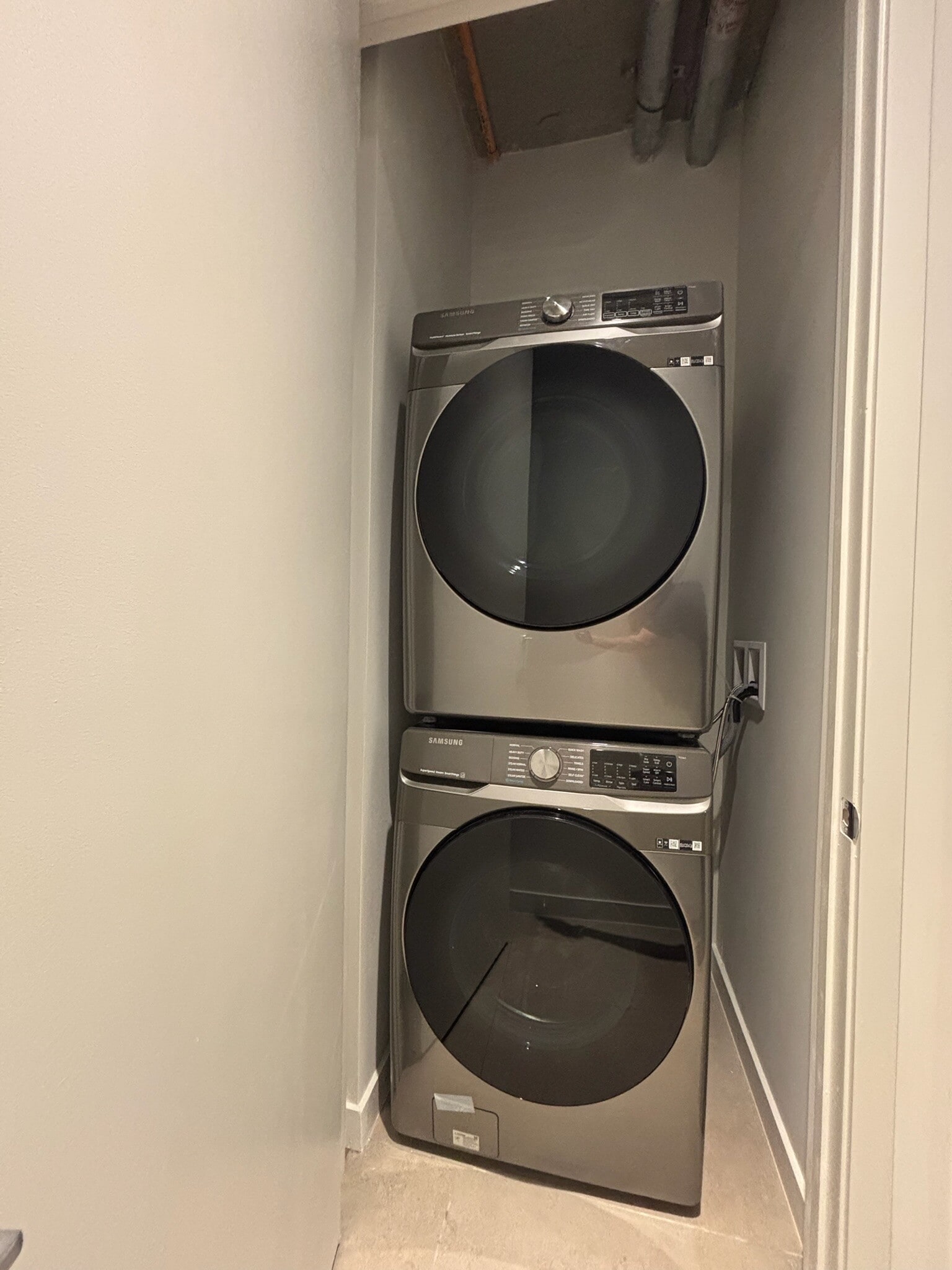 Building Photo - 113 NW 24th St