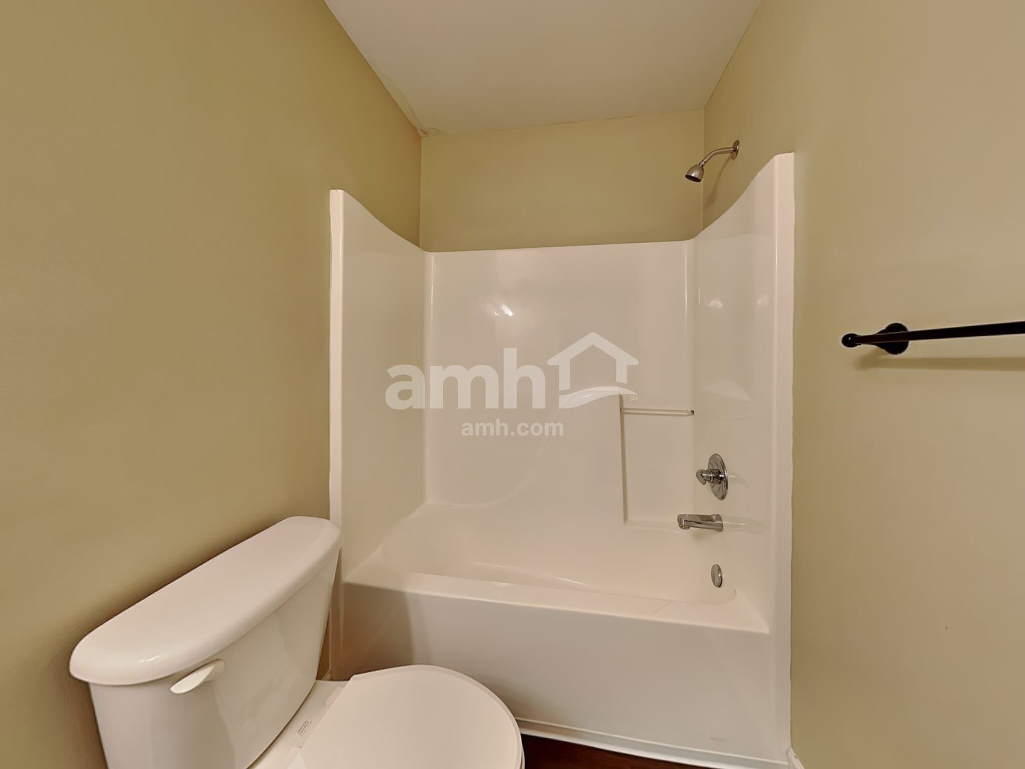 Building Photo - 11 Bittercrest Ct