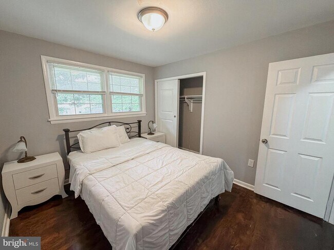 Building Photo - 9222 Limestone Pl