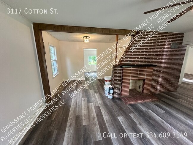 Building Photo - 3117 Cotton St