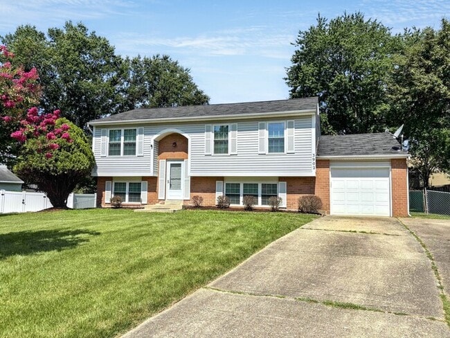 Building Photo - 3902 Norwalk Pl