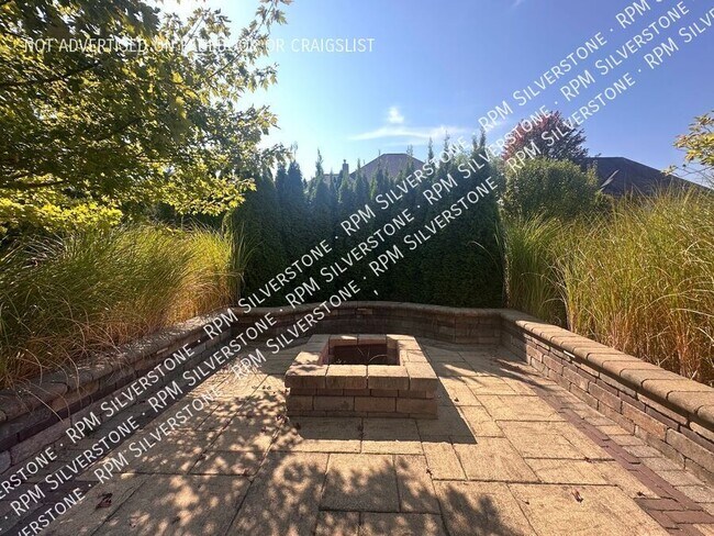 Building Photo - 1506 Galena-